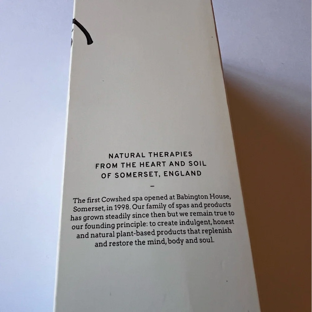 COWSHED BLISSFUL DIFFUSER INDULGE NWT
